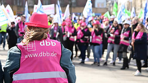 16.03.2023, Jahr > 2023, Veranstaltung > Demonstration, EKR Bund, Einkommensrunde 2023, Ort > Europa > Deutschland > Baden-Württemberg > Freiburg