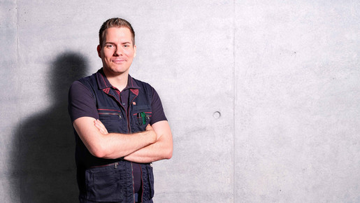 Mit launigen Durchsagen durch Berlin und Brandenburg