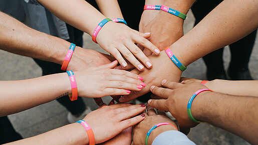 Zehn Maßnahmen, um unsere Demokratie zu stärken